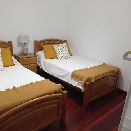 Vivienda Amplia Y Luminosa A Escasos Metros De La Playa De Cangas. מראה חיצוני תמונה